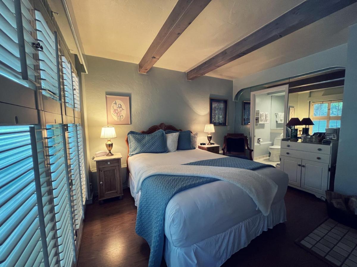 Queen Room,1168045951:JPEG