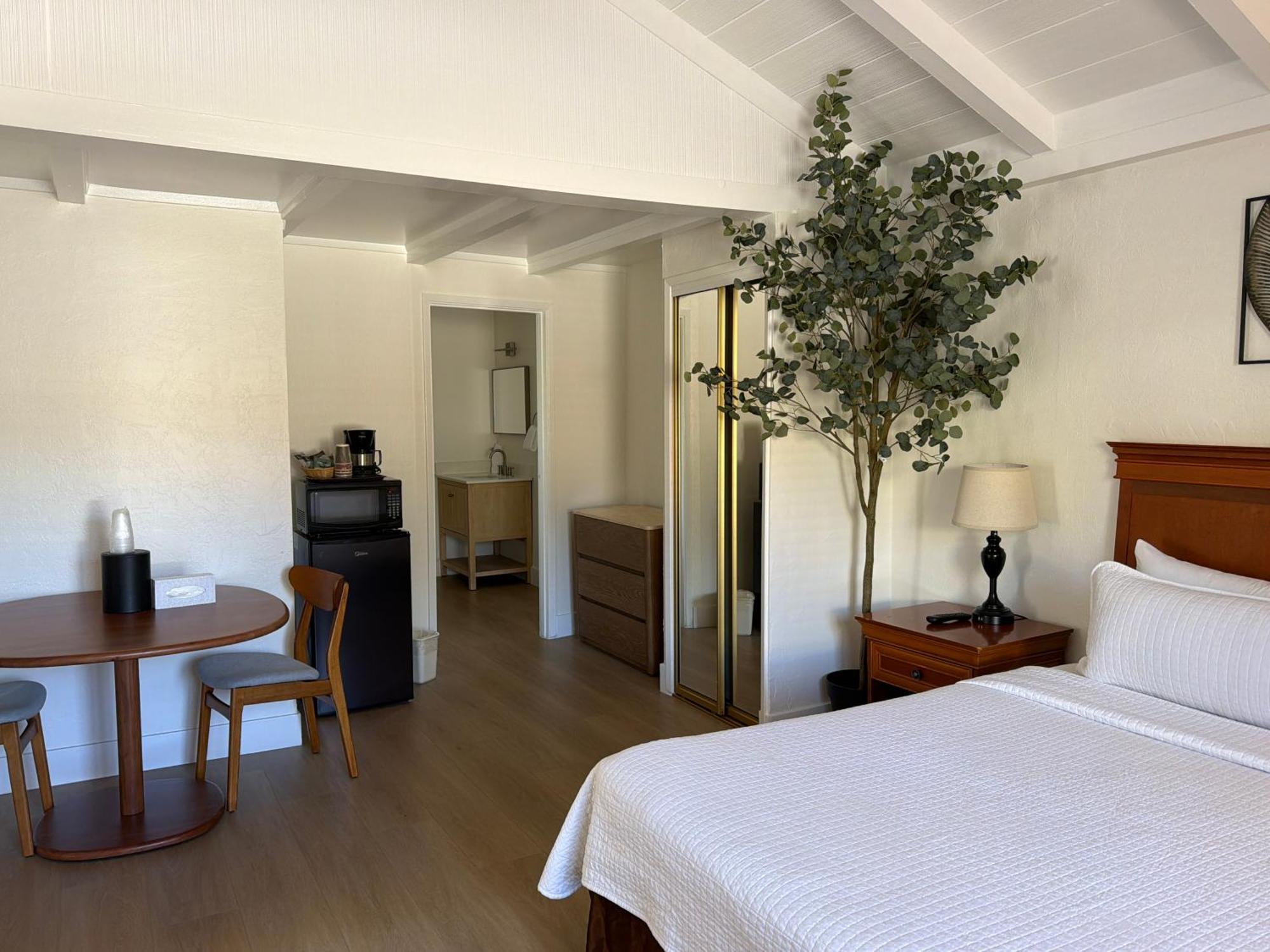 One-Bedroom King Cottage