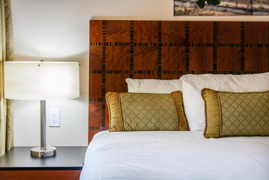Kamer met Kingsize Bed en Balkon