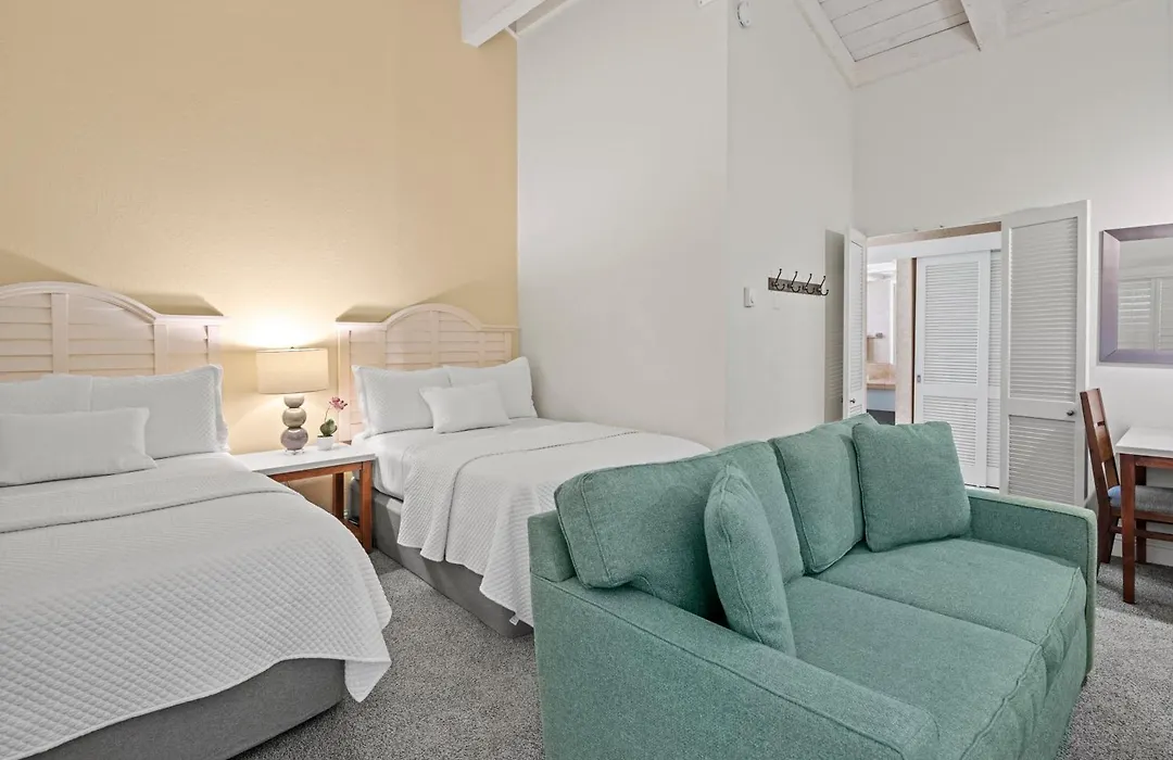 Lobos Lodge-1