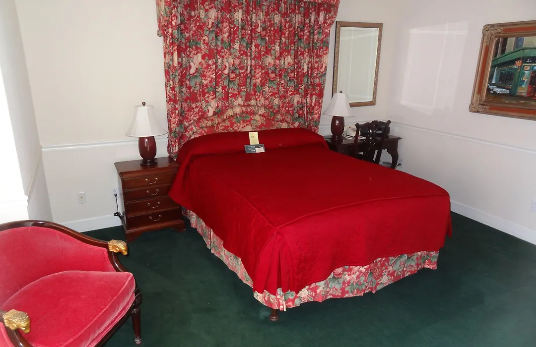 Tally Ho Inn-1