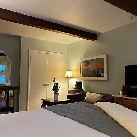 Carmel Garden Inn-2
