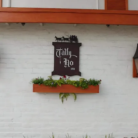 Tally Ho Inn-3