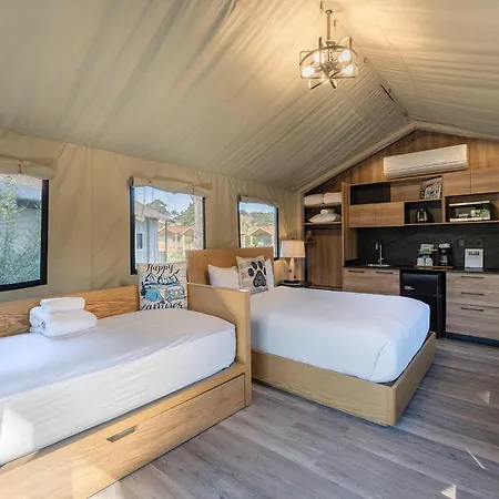 Carmel River Inn & Cottages-2